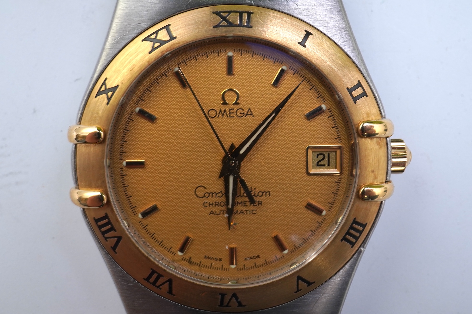 A gentleman's late 20th century steel and gold Omega Constellation Chronometer Automatic wrist watch